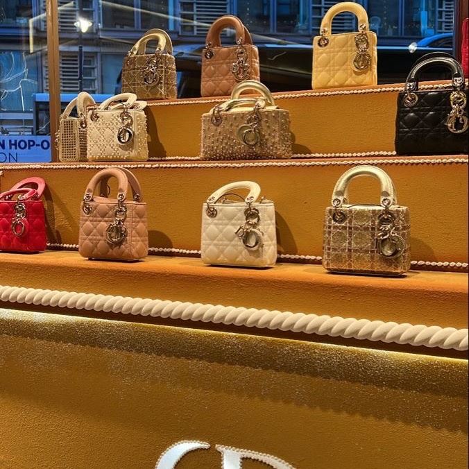 Najpredávanejší čínsky továreň Dodávateľ BAG Glass Showcase