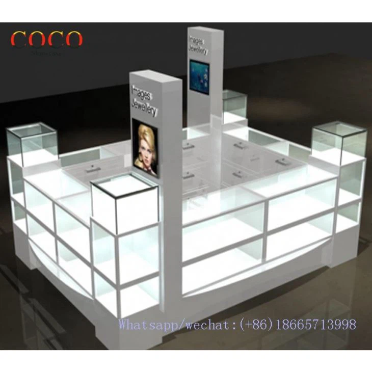 Innovative Jewelry Kiosk Design